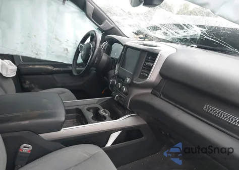 2022 Ram 1500 Big Horn 4X4 6'4 Box from USA, damaged, VIN 1C6SRFMT6NN265934